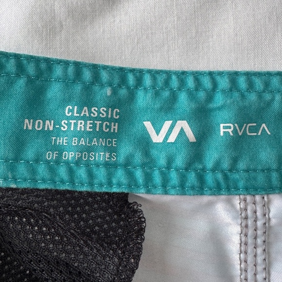 RVCA Men's 36 Classic Non-Stretch Board Shorts Gray Striped Surfer Ocean Beach - Picture 7 of 16